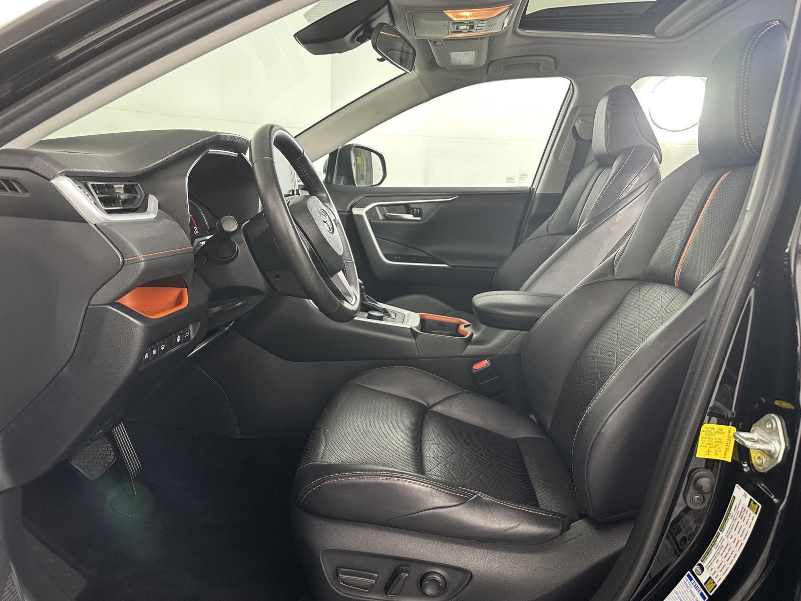 Used 2019 Midnight Black Metallic Toyota Adventure image 25