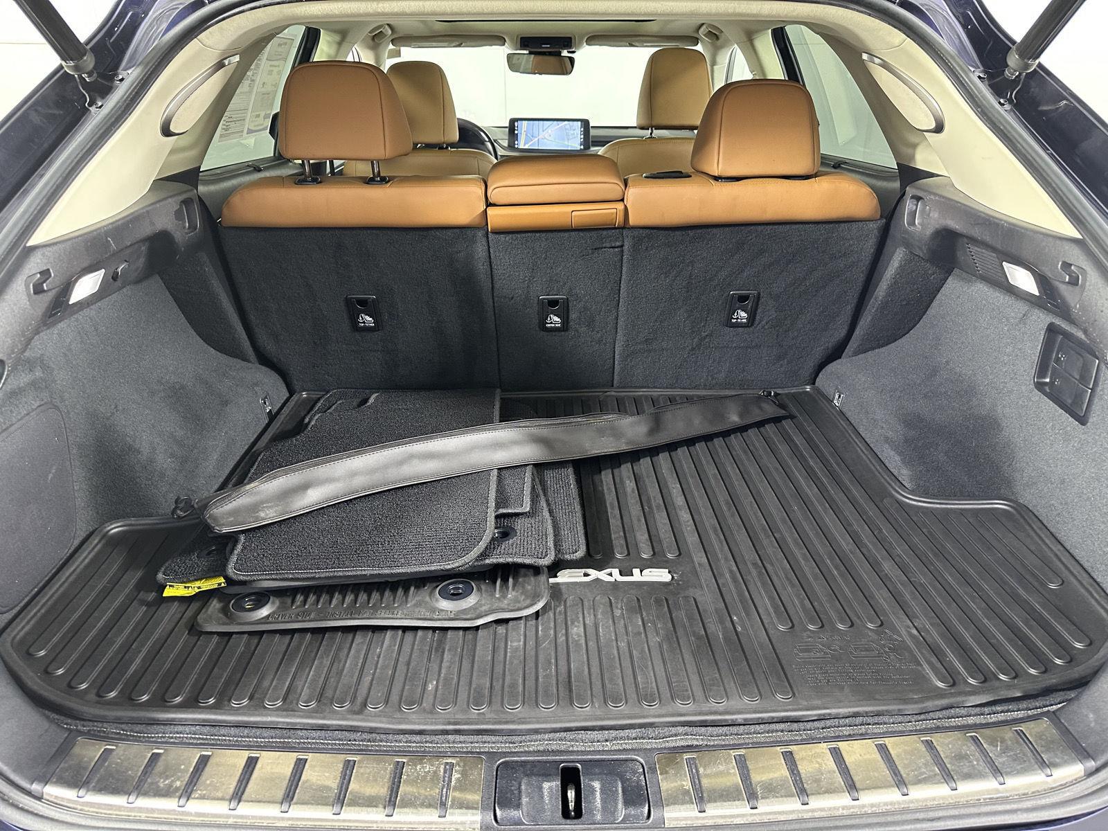 Used 2021 Nightfall Mica Lexus RX 350 image 33