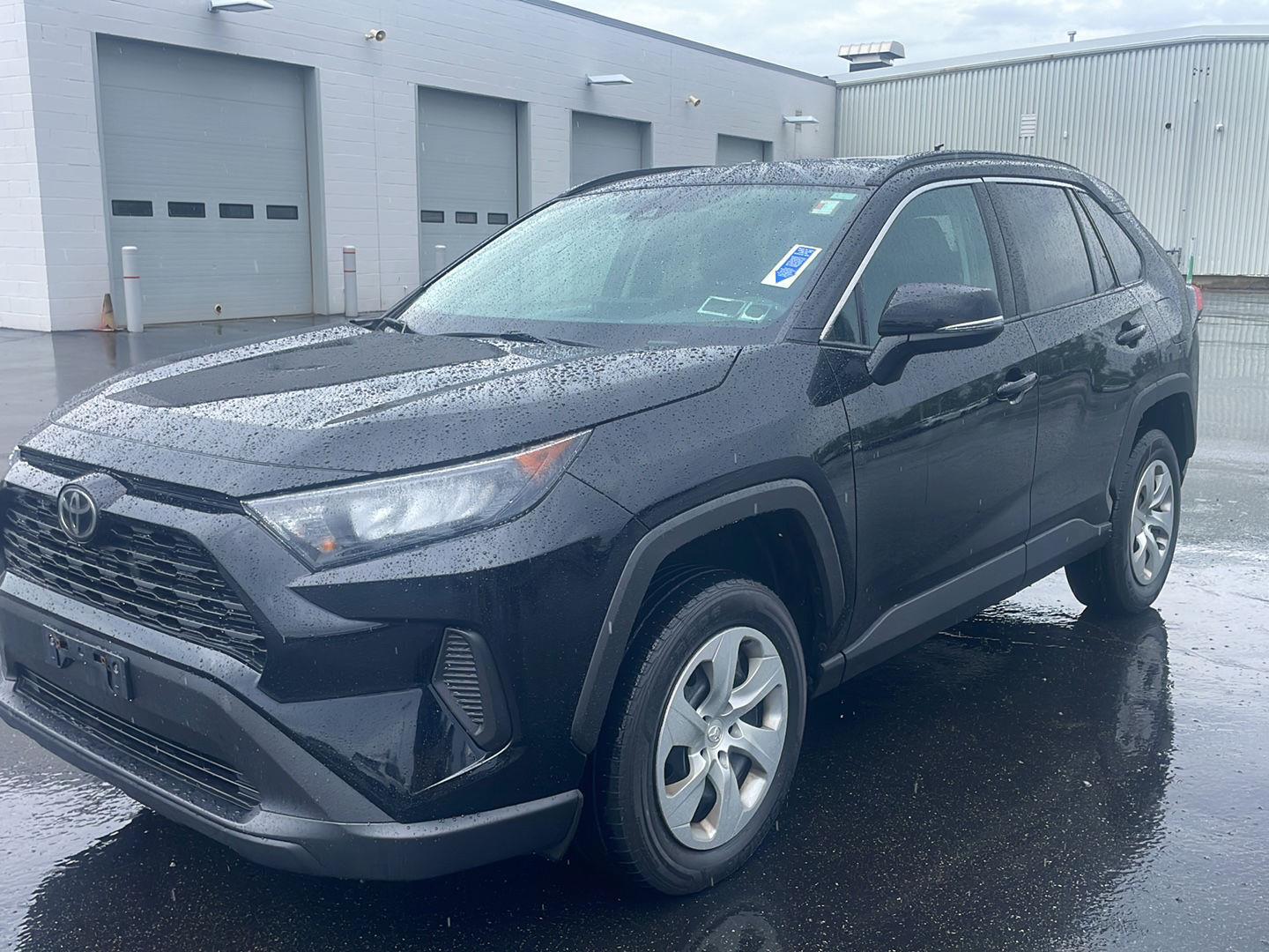 Used 2021 Midnight Black Metallic Toyota LE image 9