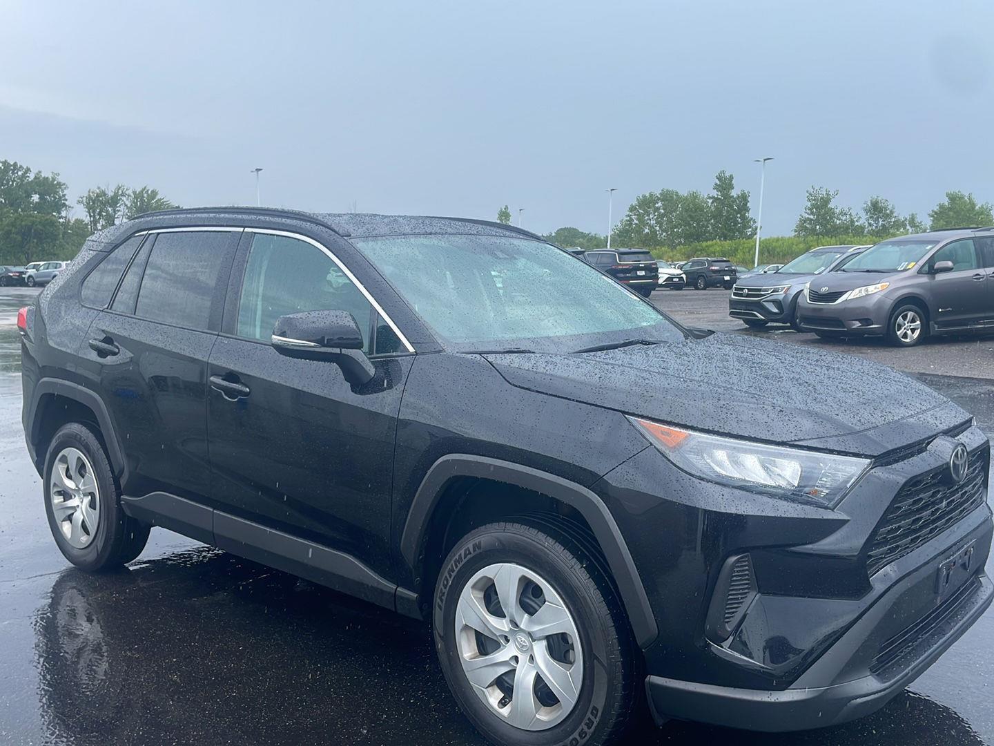Used 2021 Midnight Black Metallic Toyota LE image 11