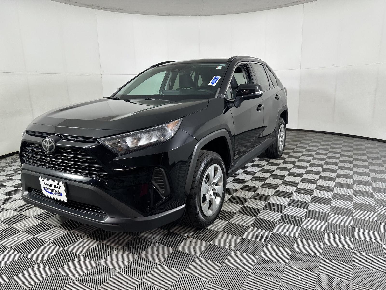 Used 2021 Midnight Black Metallic Toyota LE image 23