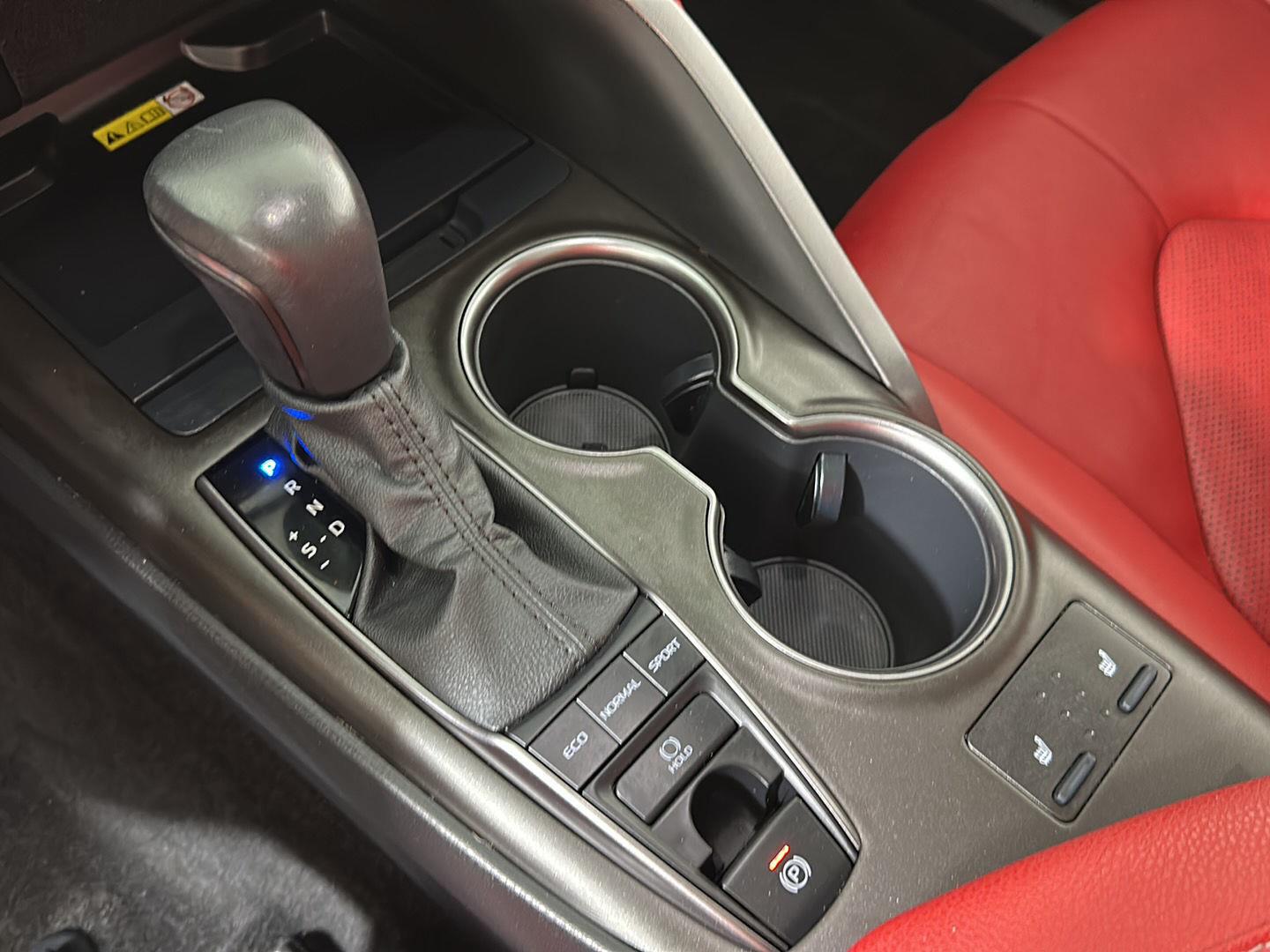 Certified Used 2023 Wind Chill Pearl Toyota XSE image 21