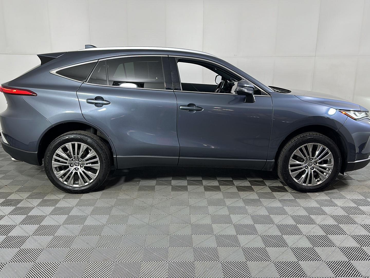 Certified Used 2022 Coastal Gray Metallic Toyota XLE image 3