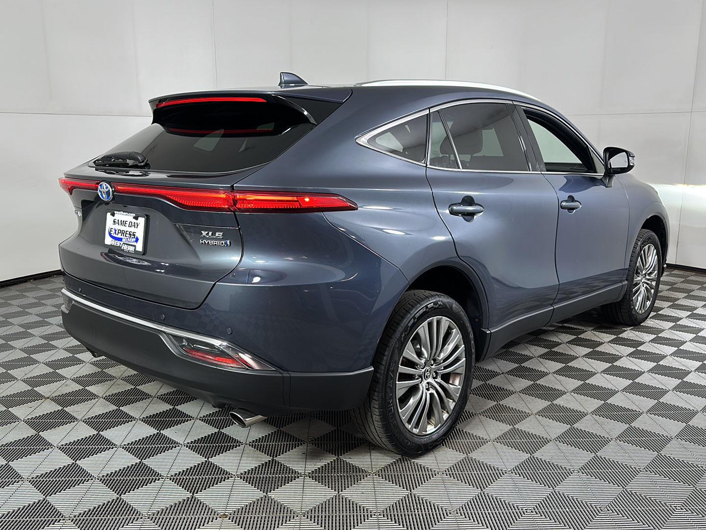 Certified Used 2022 Coastal Gray Metallic Toyota XLE image 4