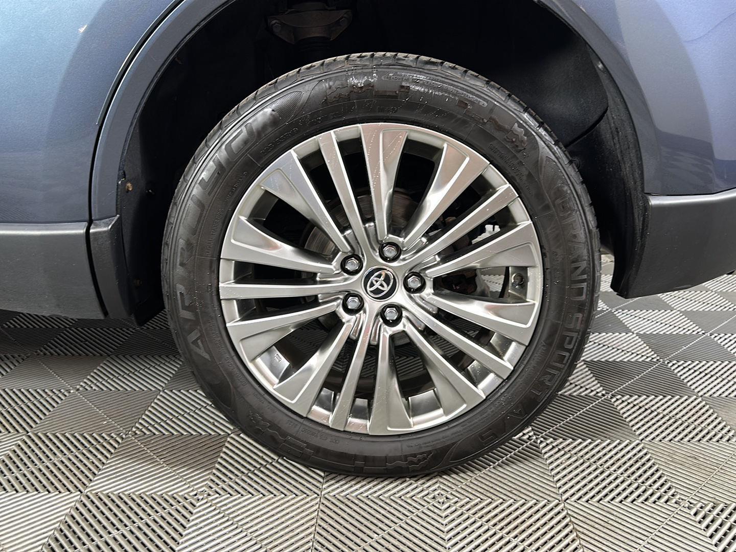 Certified Used 2022 Coastal Gray Metallic Toyota XLE image 9