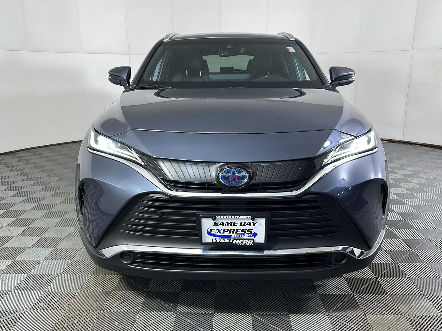 Certified Used 2022 Coastal Gray Metallic Toyota XLE image 24