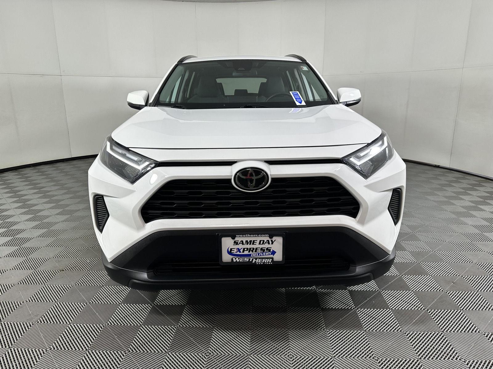 Certified Used 2022 White Toyota XLE image 11