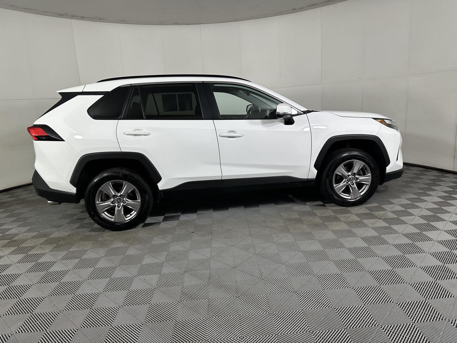 Certified Used 2022 White Toyota XLE image 13