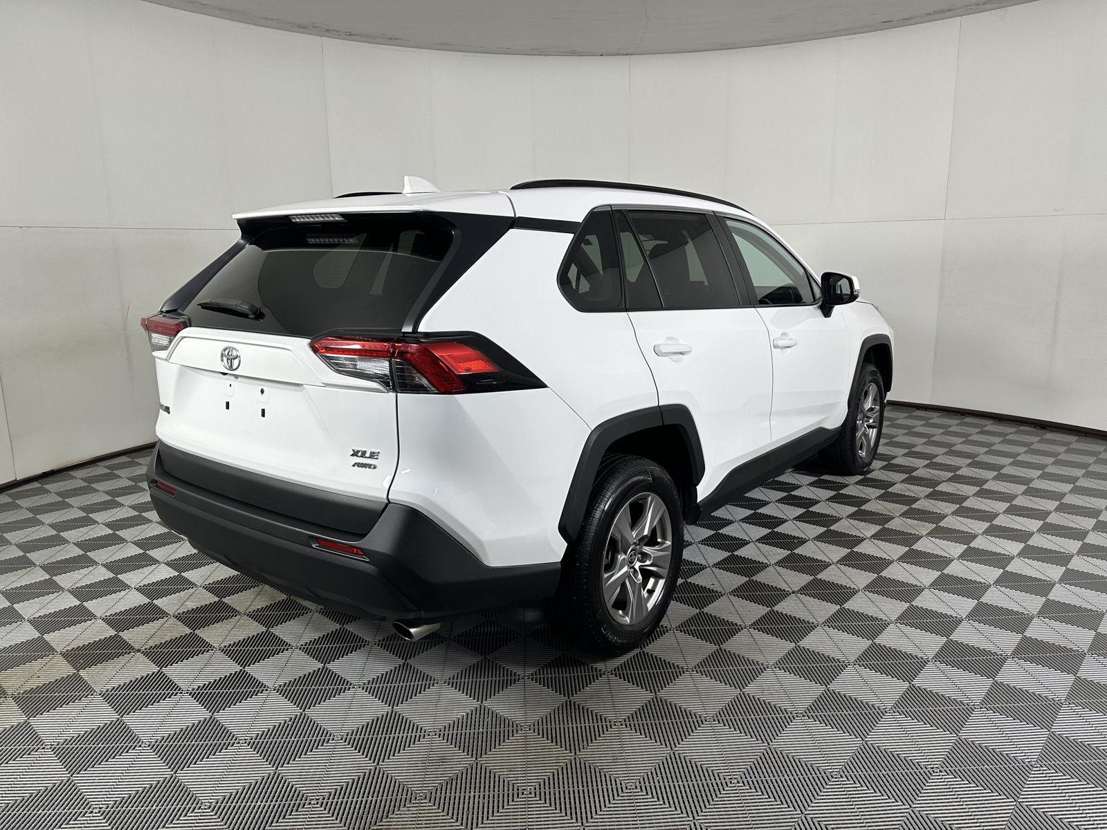 Certified Used 2022 White Toyota XLE image 14