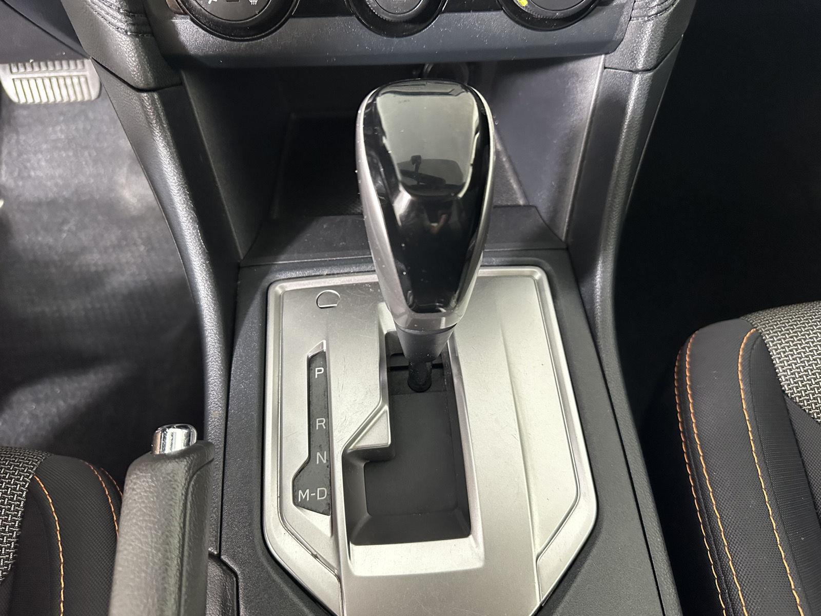 Used 2018 Ice Silver Metallic Subaru Premium image 20