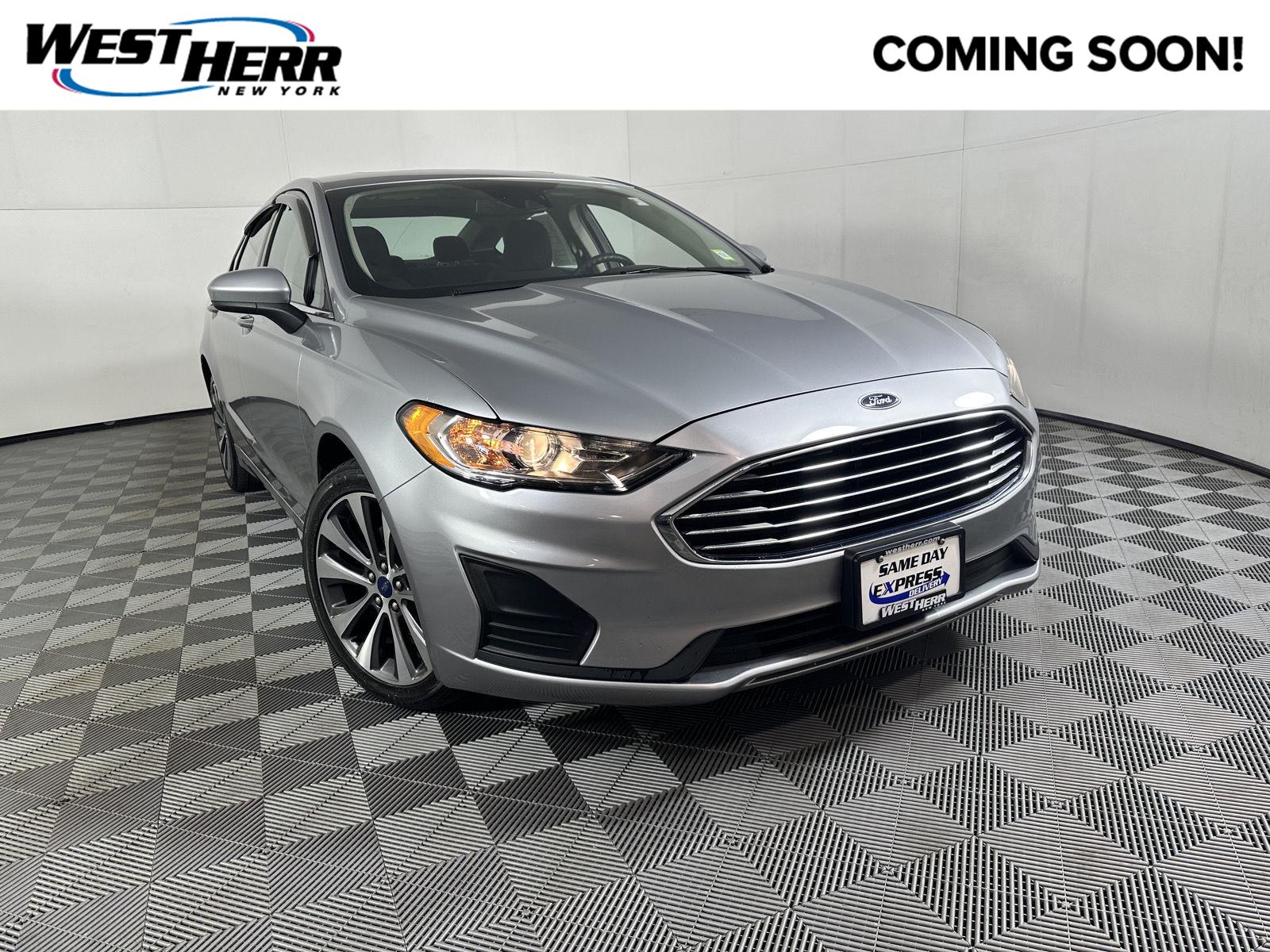 Pre-Owned 2020 Ford Fusion SE Sedan in #TOM261564A | West Herr