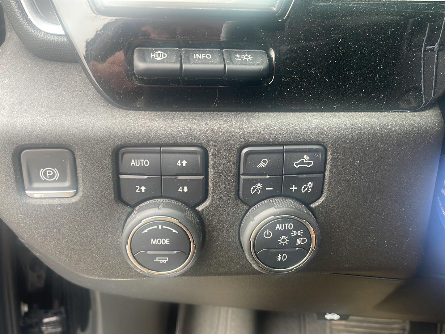 Used 2023 Black Chevrolet High Country image 5
