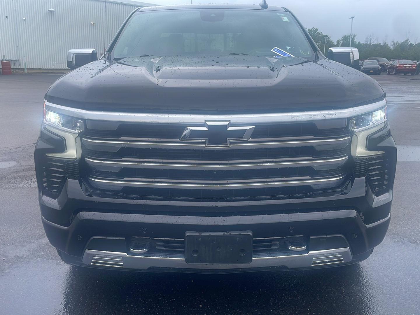Used 2023 Black Chevrolet High Country image 8