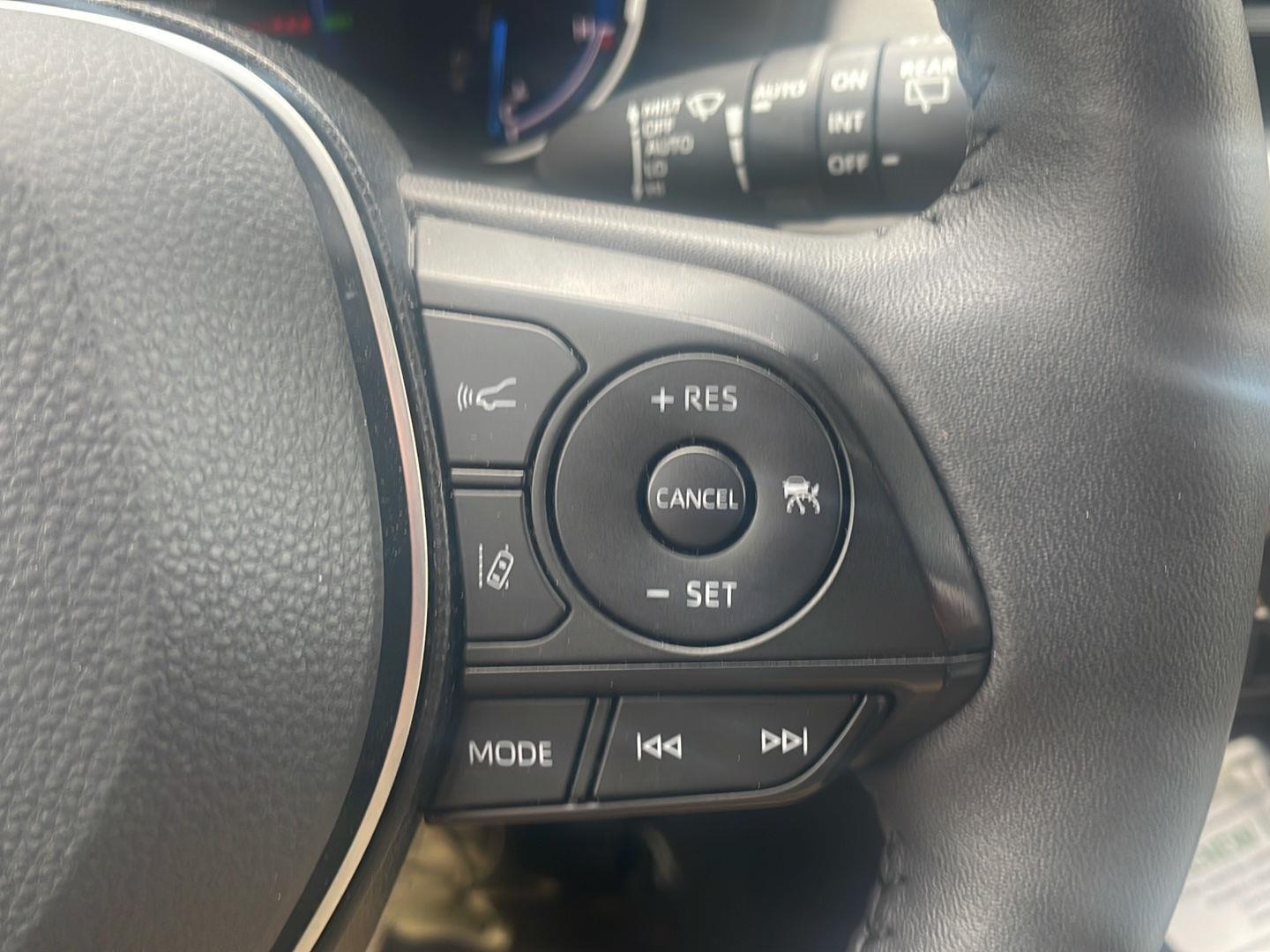 Certified Used 2025 Magnetic Gray Metallic Toyota XLE image 2