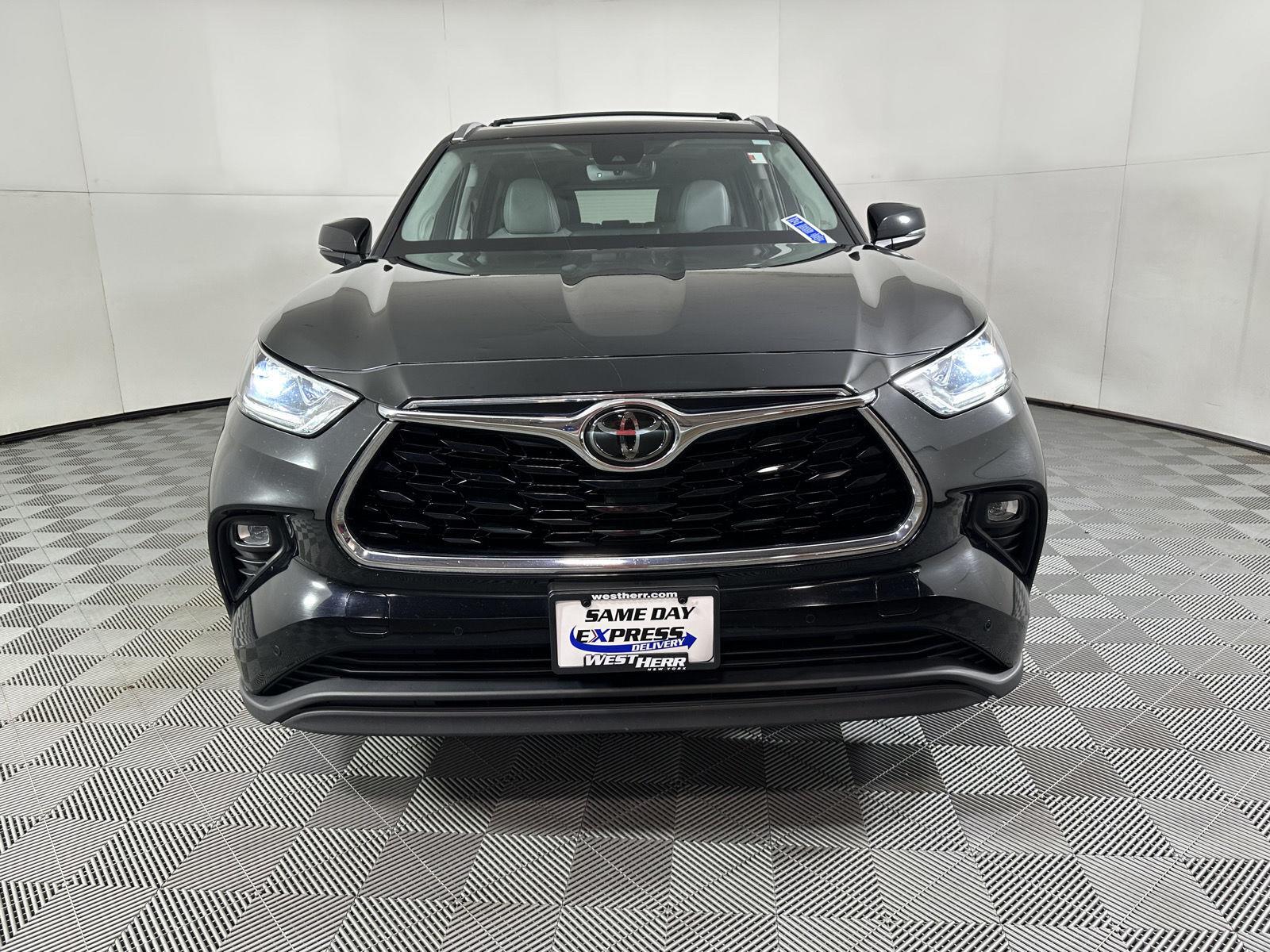 Certified Used 2020 Midnight Black Metallic Toyota Limited image 14