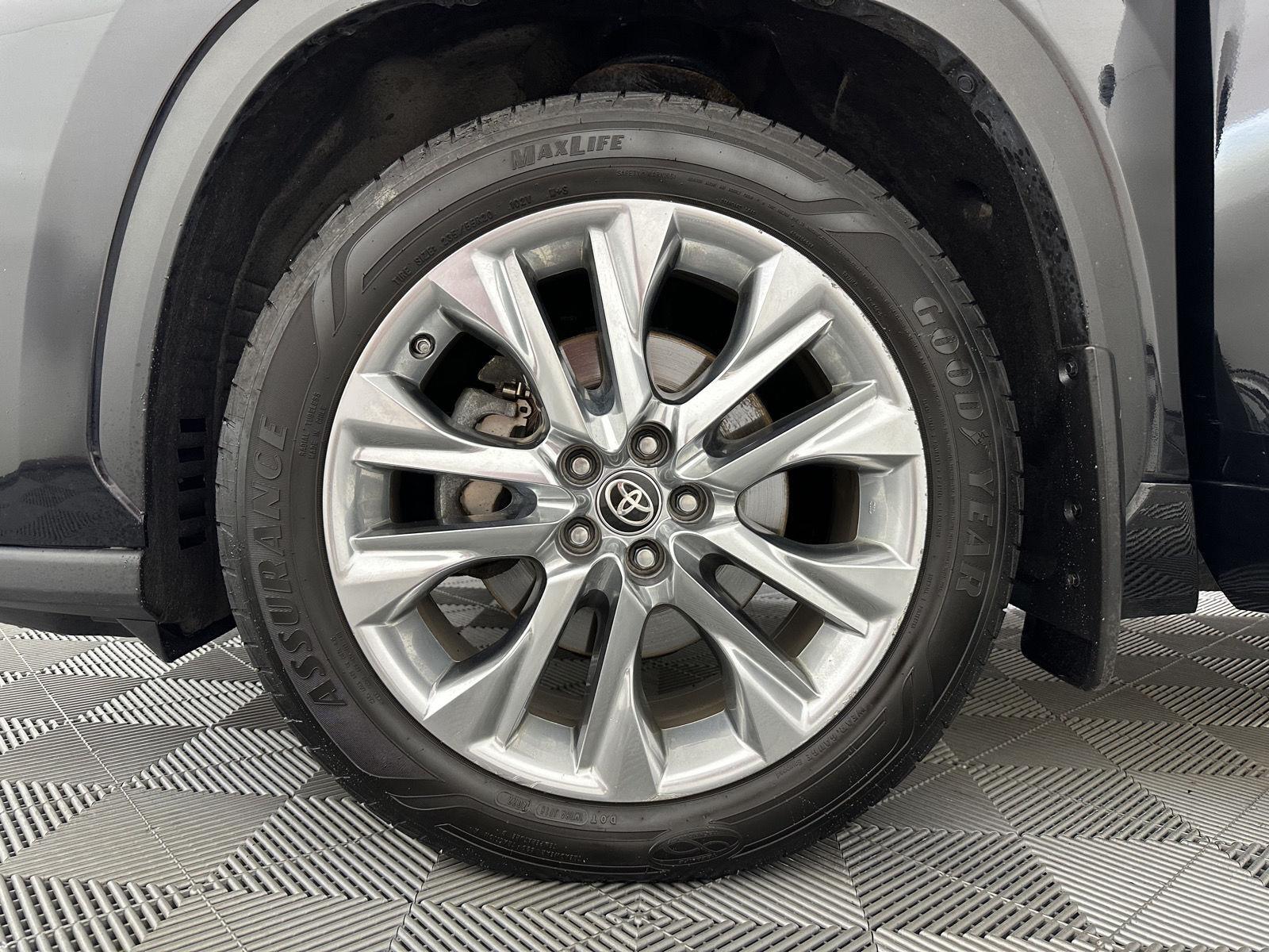 Certified Used 2020 Midnight Black Metallic Toyota Limited image 27