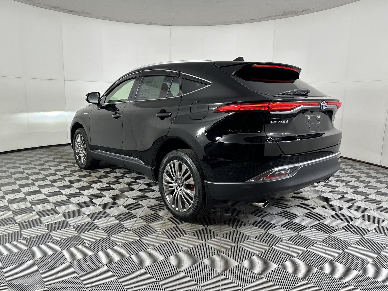 Certified Used 2021 Black Toyota XLE image 8