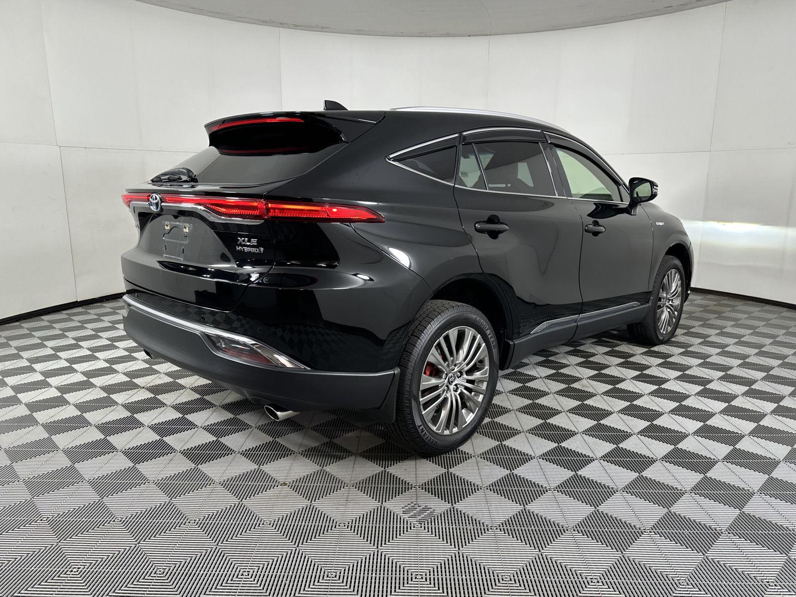 Certified Used 2021 Black Toyota XLE image 11