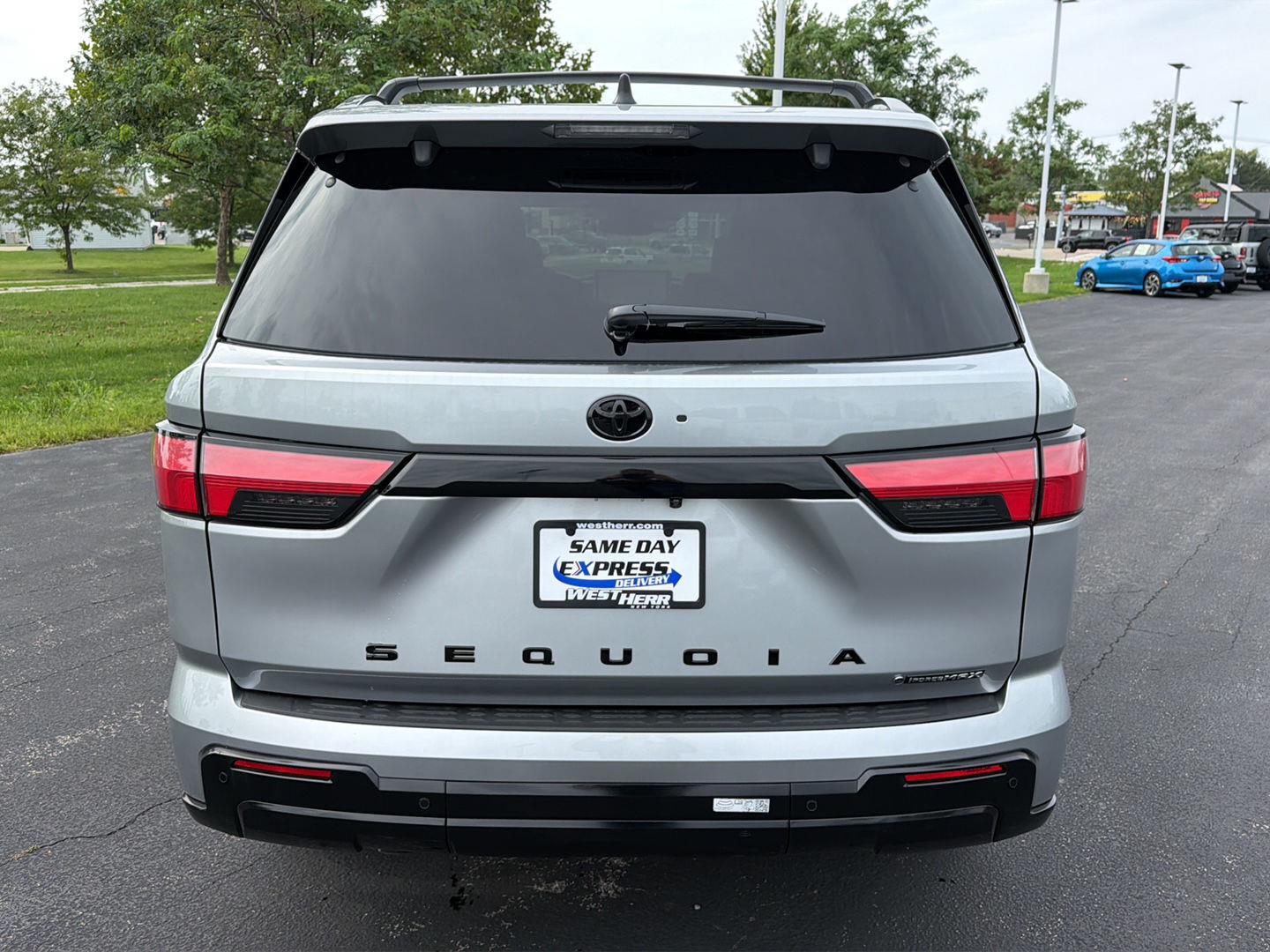 New 2026 Celestial Silver Metallic Toyota Platinum image 9