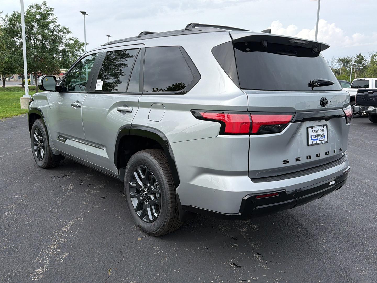 New 2026 Celestial Silver Metallic Toyota Platinum image 10