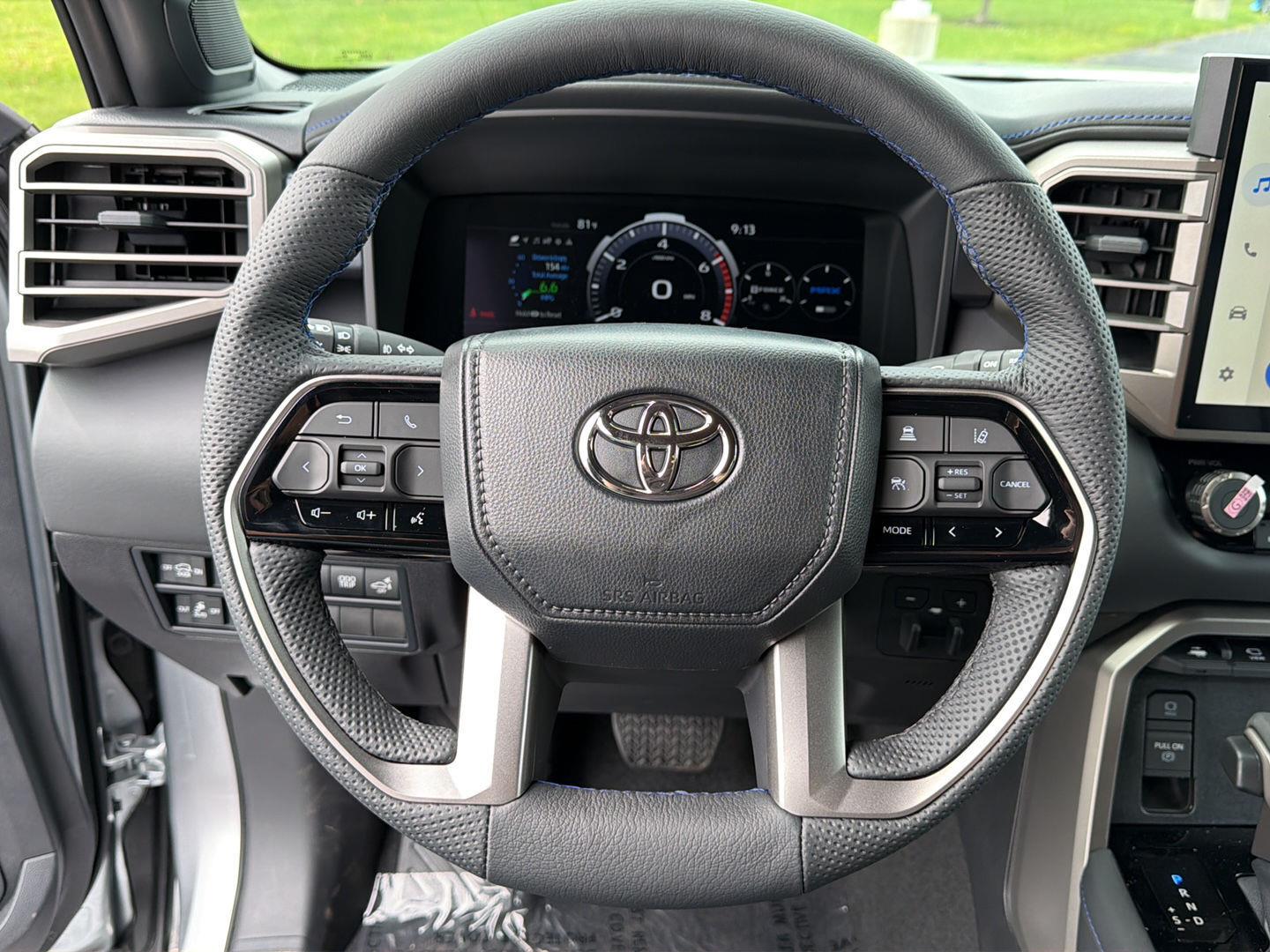 New 2026 Celestial Silver Metallic Toyota Platinum image 3