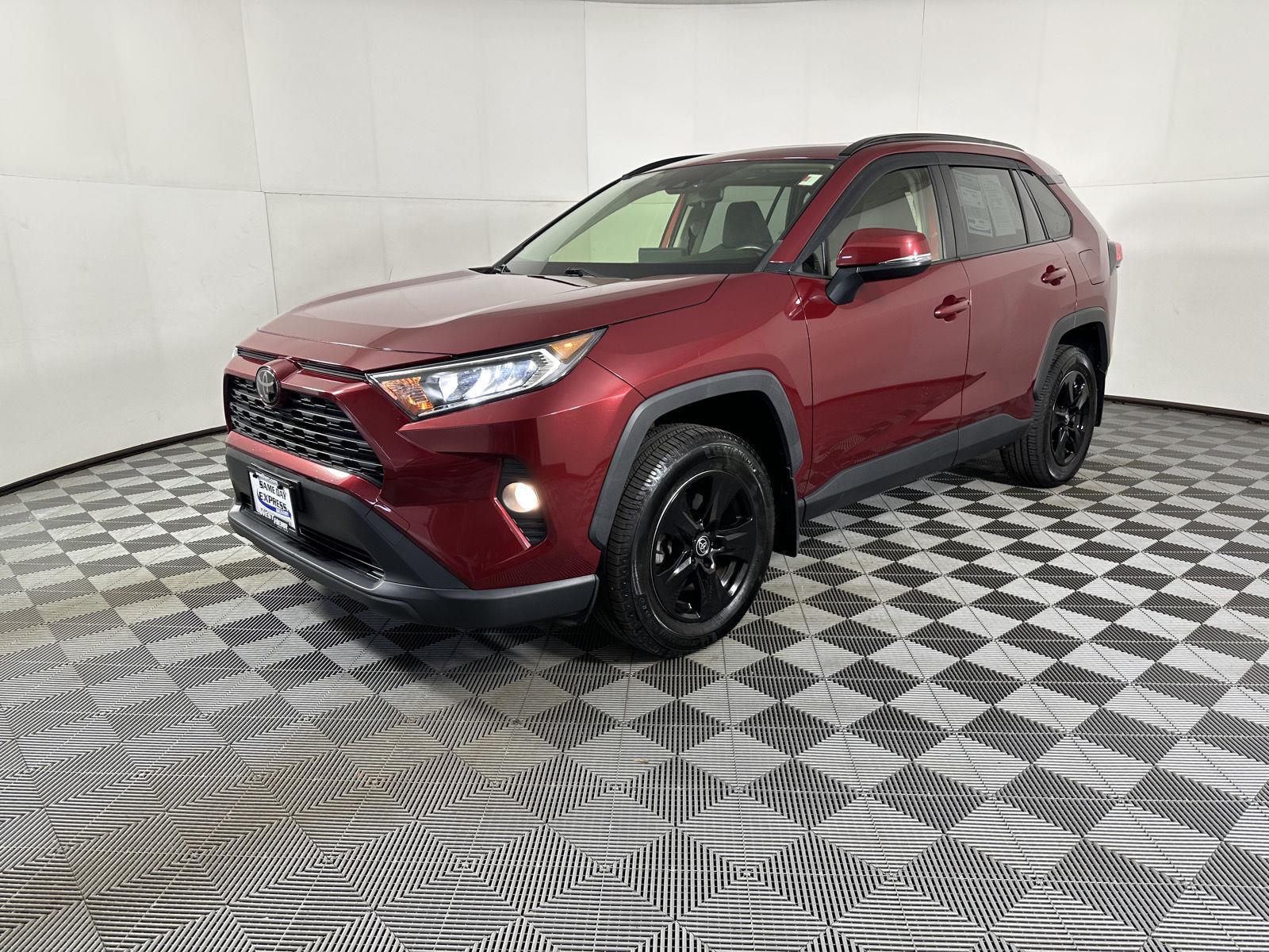 Certified Used 2021 Ruby Flare Pearl Toyota XLE image 6