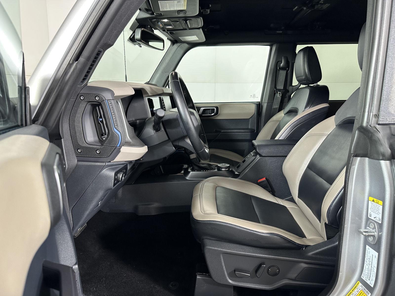 Used 2024 Iconic Silver Ford Wildtrak image 15