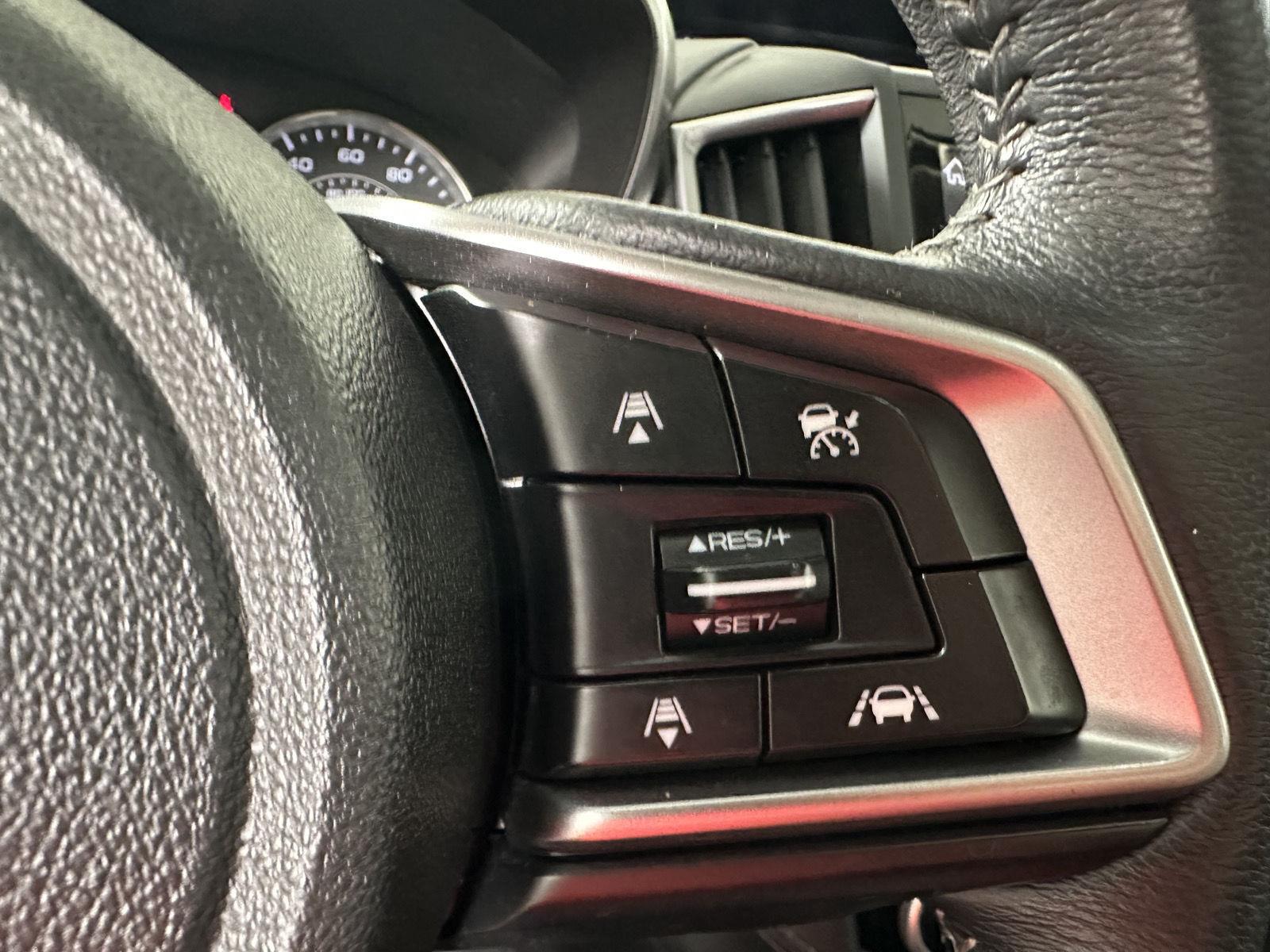 Used 2019 Island Blue Pearl Subaru Limited image 7