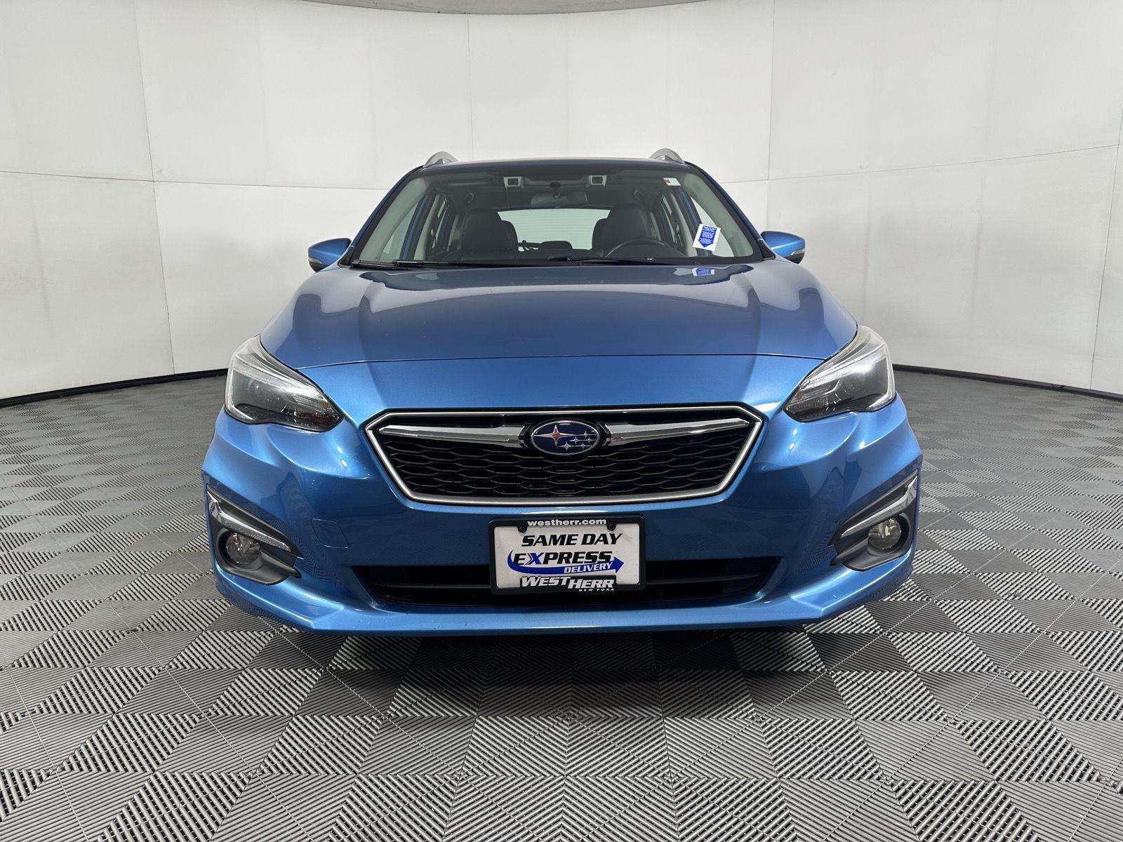 Used 2019 Island Blue Pearl Subaru Limited image 12