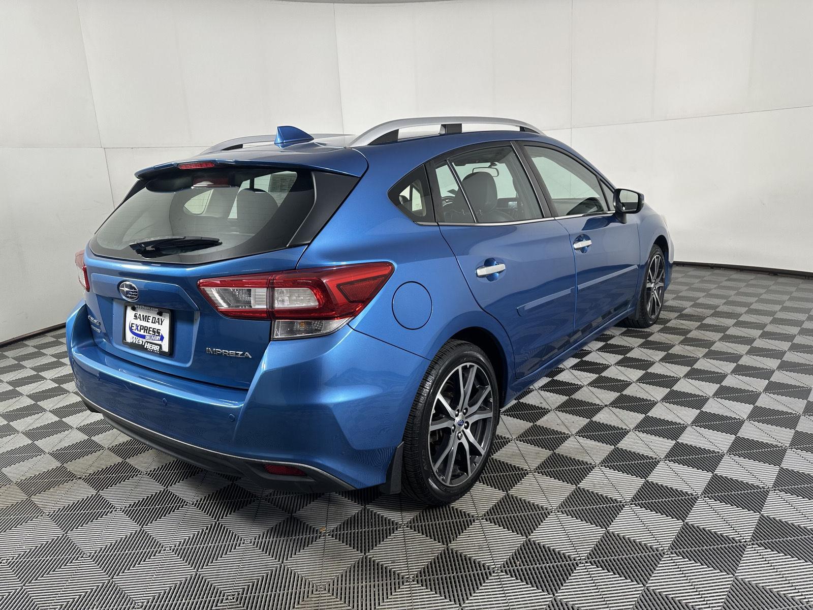 Used 2019 Island Blue Pearl Subaru Limited image 15