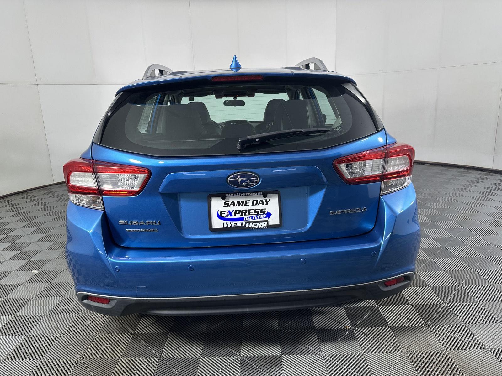 Used 2019 Island Blue Pearl Subaru Limited image 16