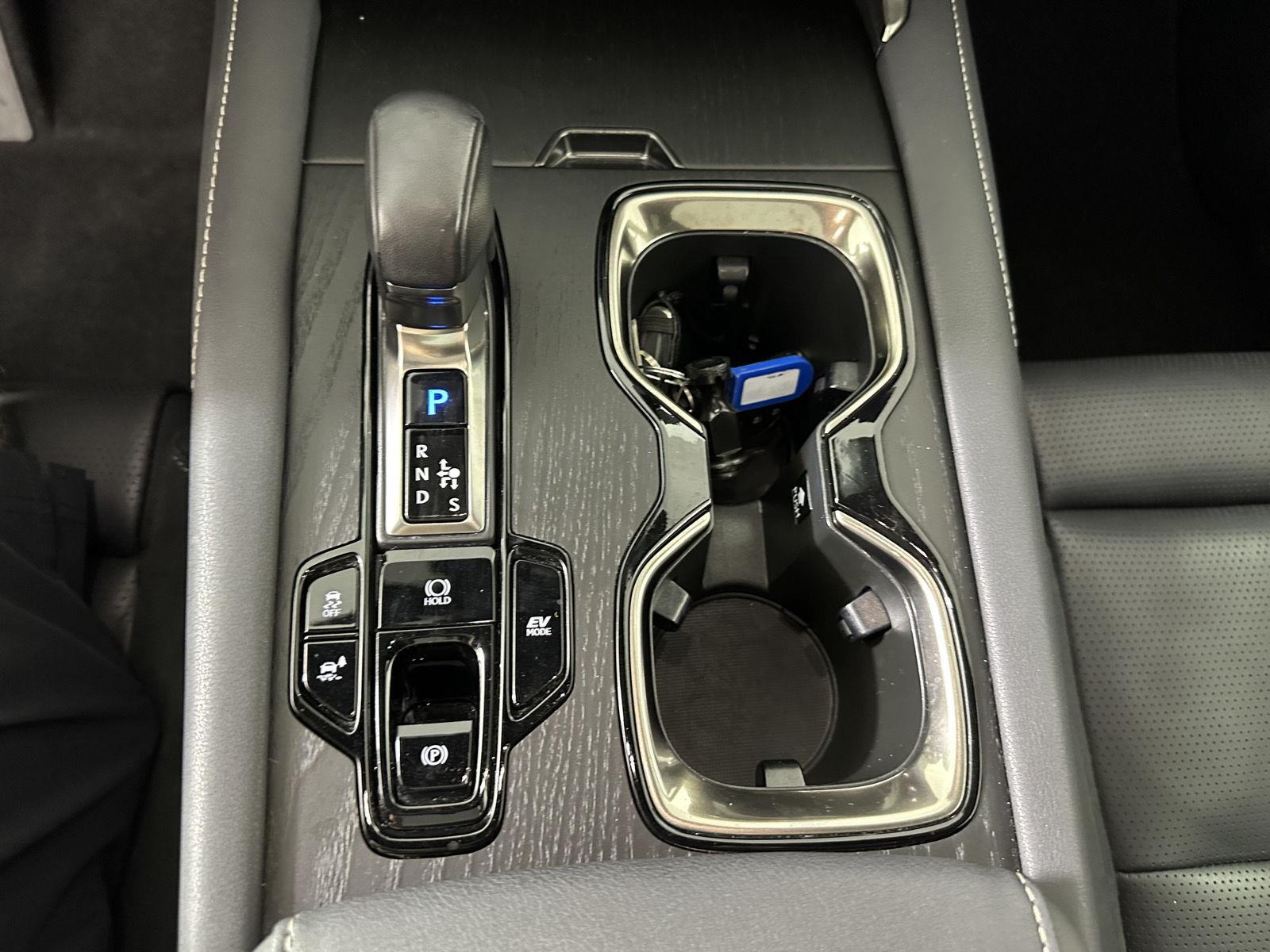Used 2023 Copper Crest Lexus RX 350h Luxury image 23