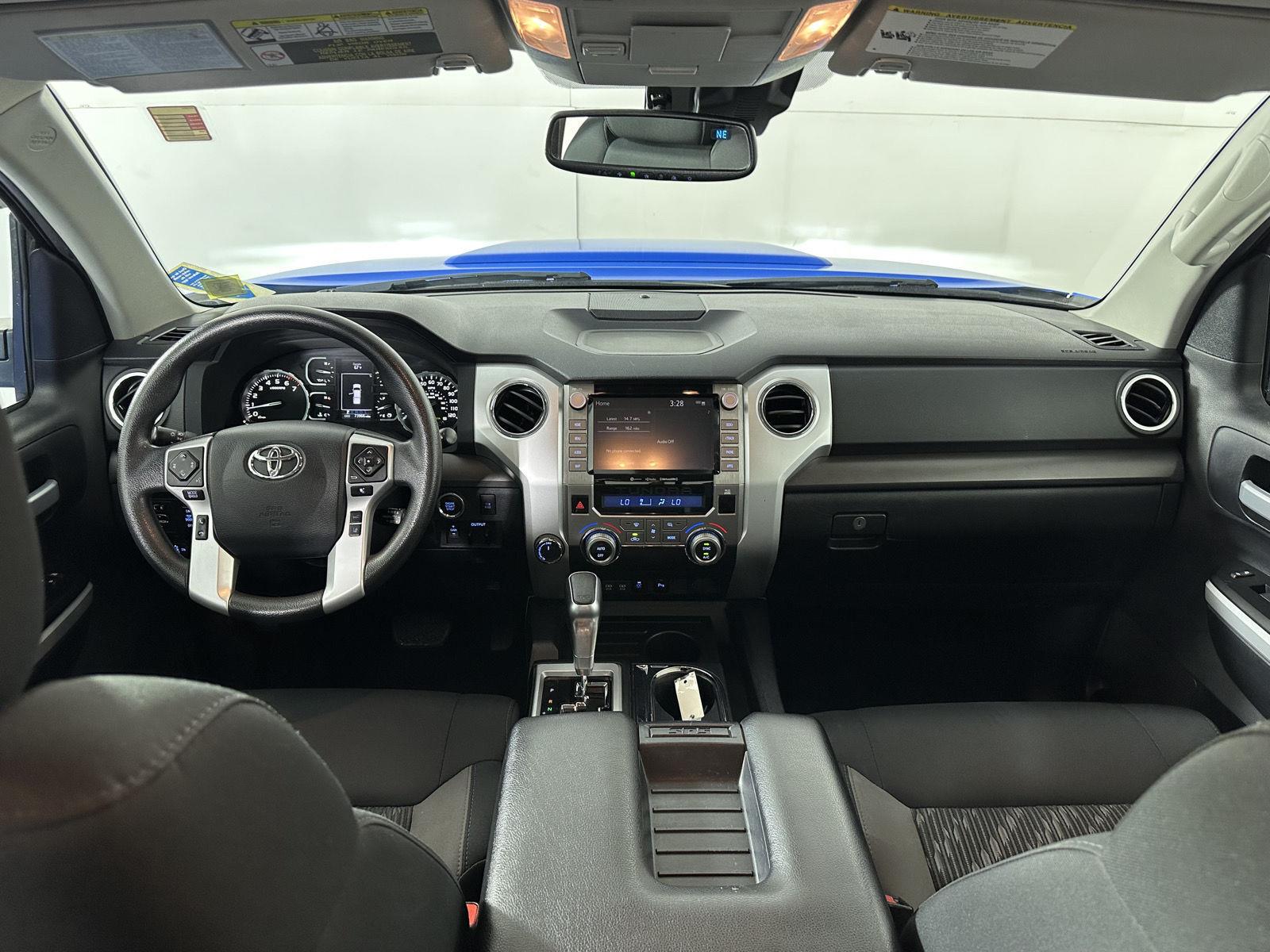 Used 2020 Voodoo Blue Toyota SR5 image 30