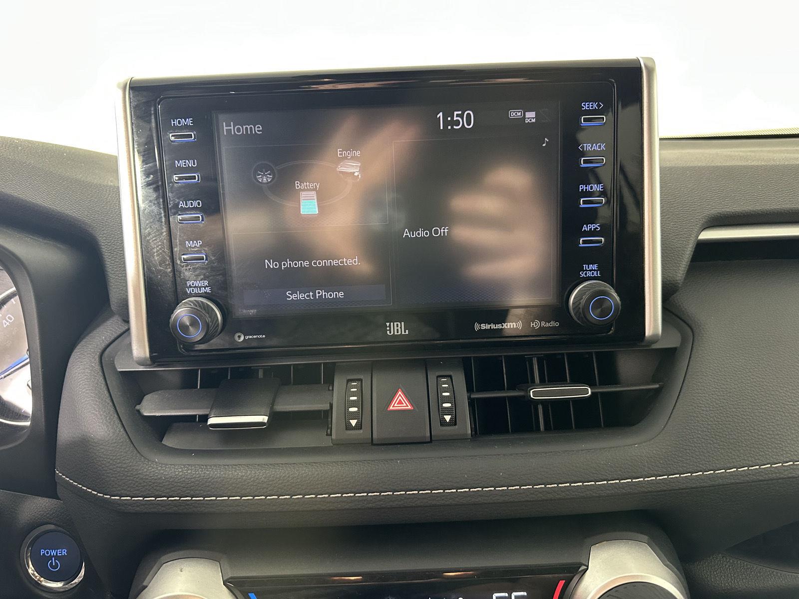 Used 2021 Silver Sky Metallic Toyota XLE Premium image 4