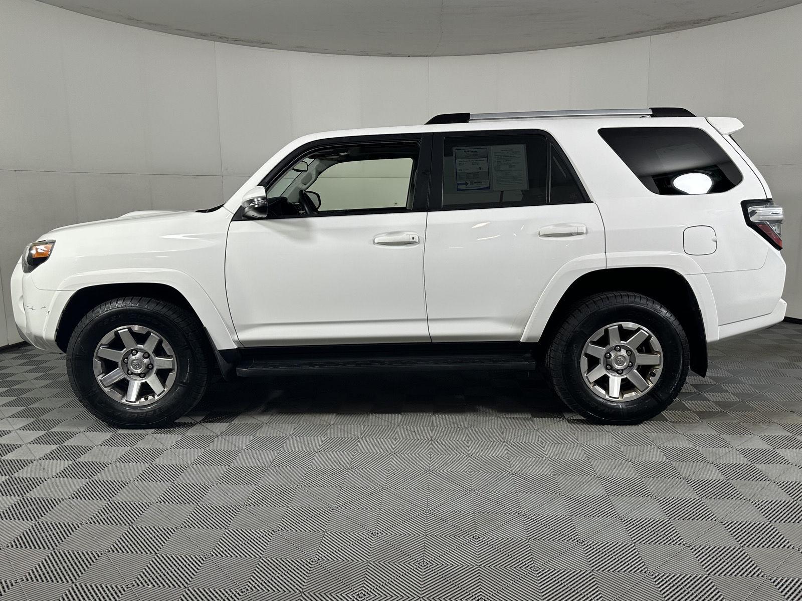 Used 2016 Super White Toyota Trail Premium image 9