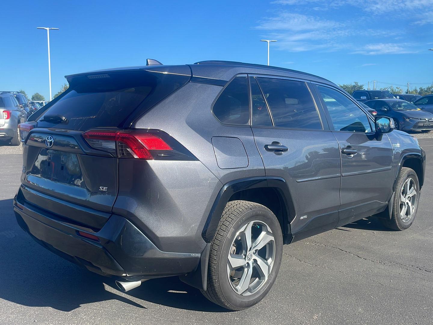 Used 2022 Magnetic Gray Metallic Toyota SE image 10