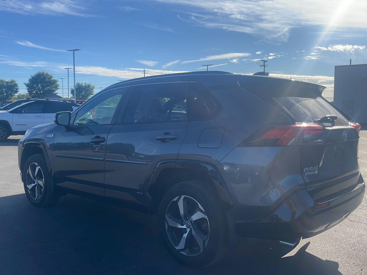 Used 2022 Magnetic Gray Metallic Toyota SE image 12