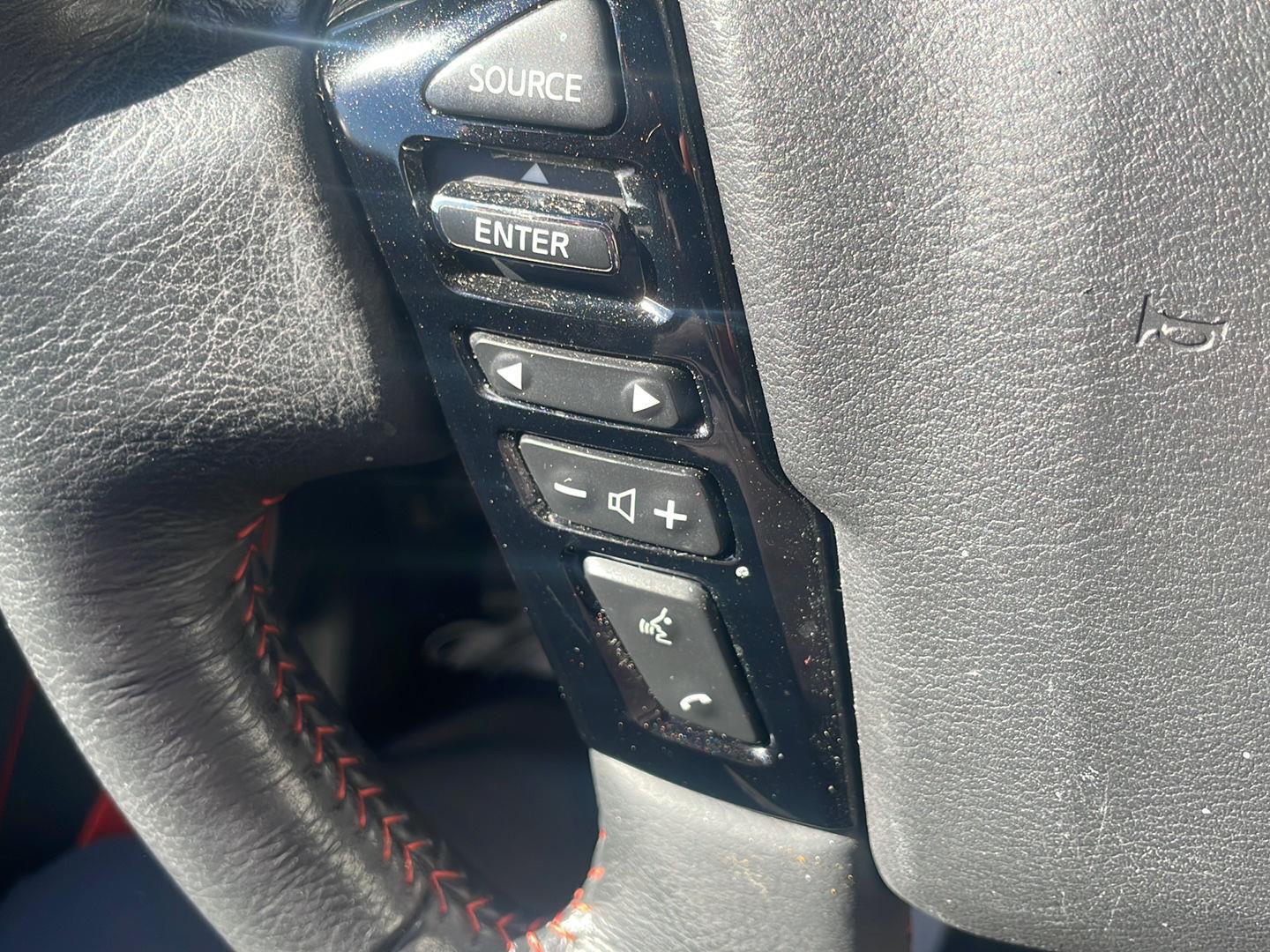 Used 2023 Boulder Gray Pearl Nissan PRO-4X image 3
