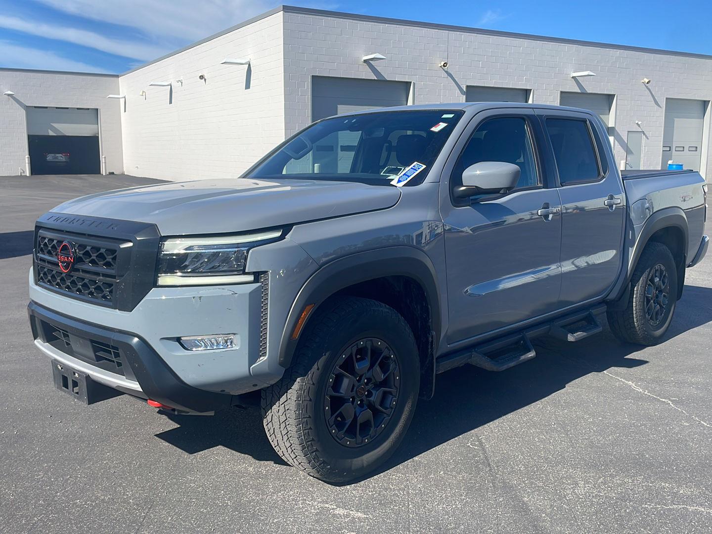 Used 2023 Boulder Gray Pearl Nissan PRO-4X image 8