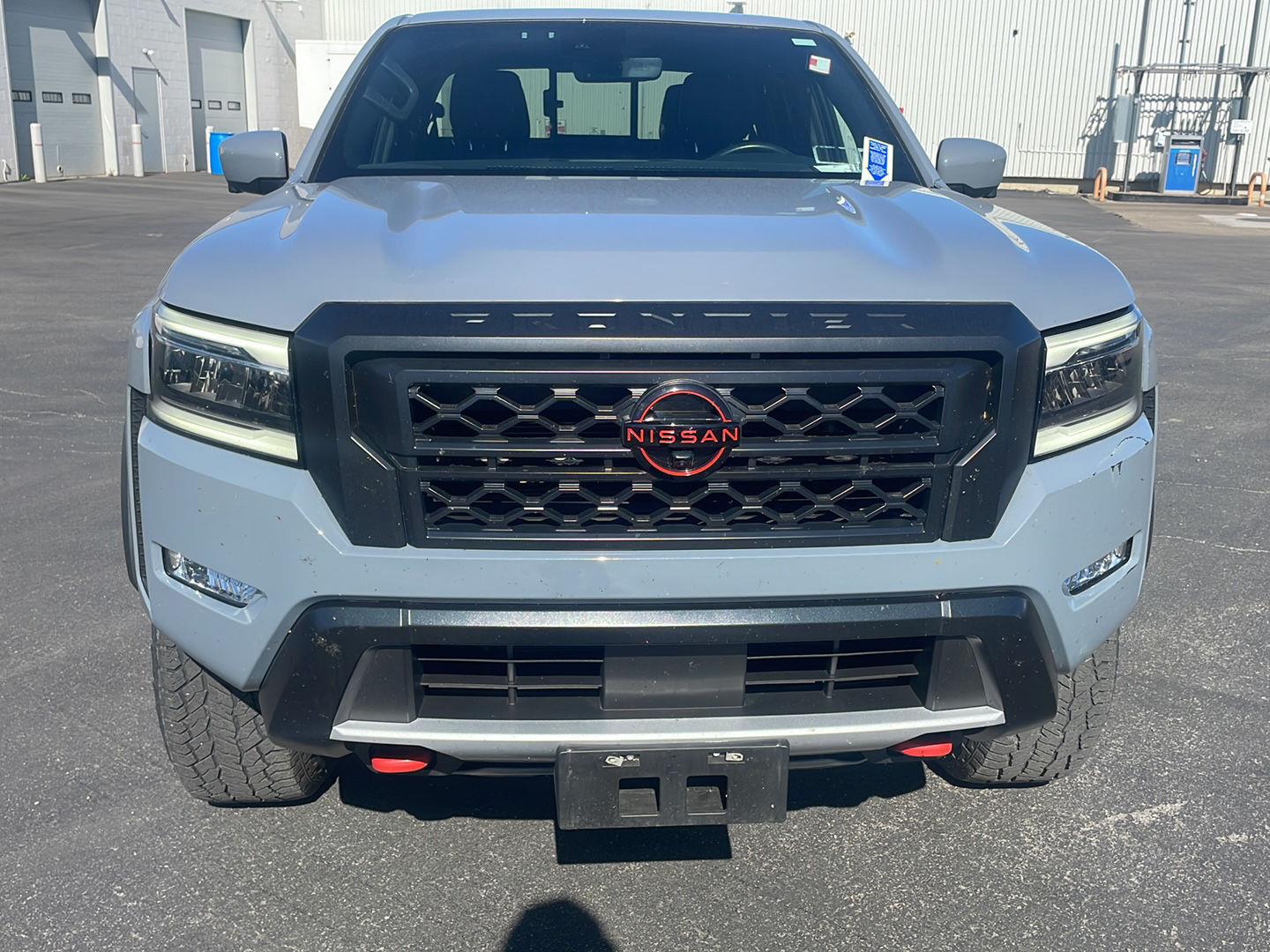 Used 2023 Boulder Gray Pearl Nissan PRO-4X image 9