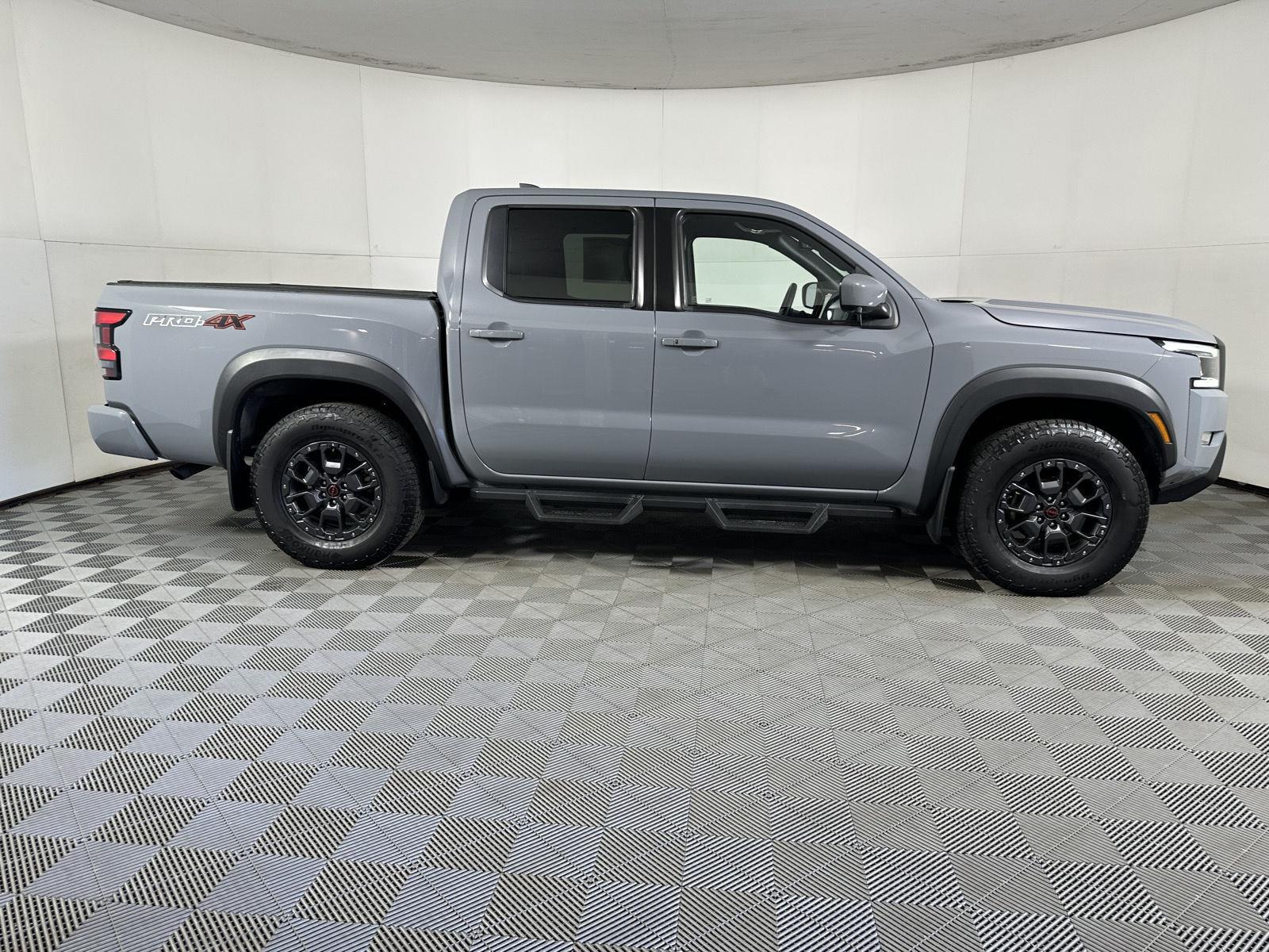 Used 2023 Boulder Gray Pearl Nissan PRO-4X image 22