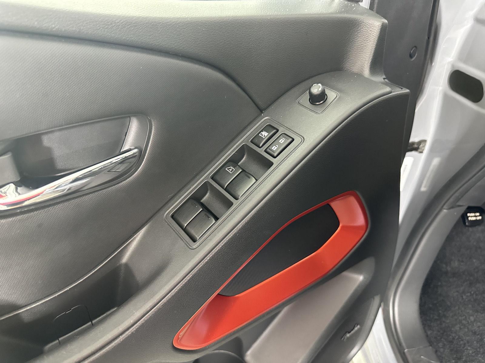 Used 2023 Boulder Gray Pearl Nissan PRO-4X image 29