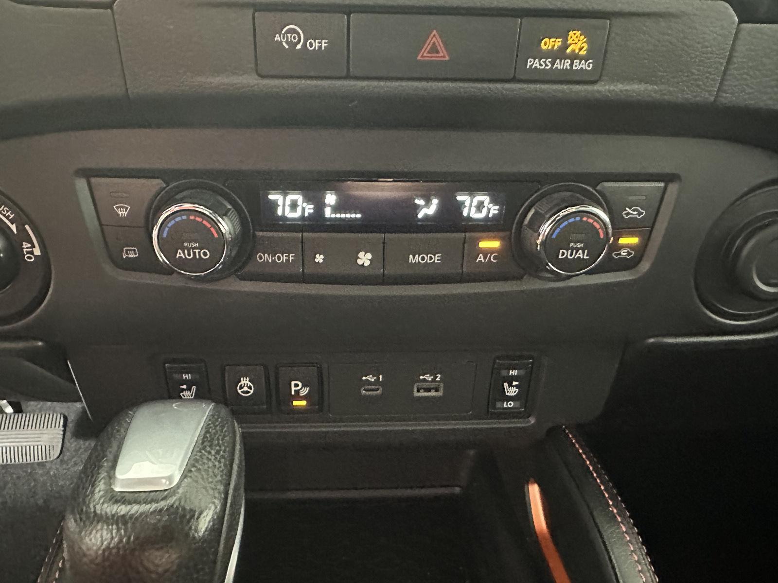 Used 2023 Boulder Gray Pearl Nissan PRO-4X image 30