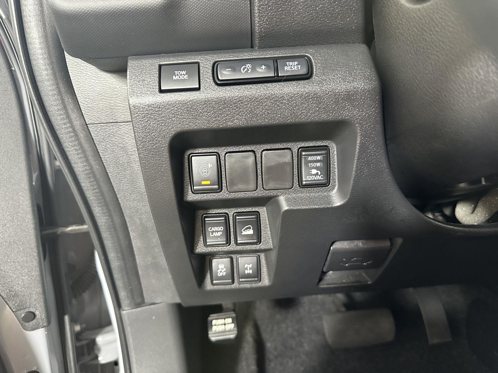 Used 2023 Boulder Gray Pearl Nissan PRO-4X image 40