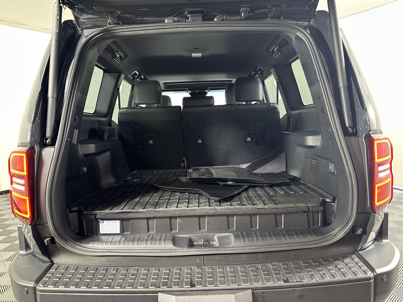 Used 2025 Underground Toyota Base image 8