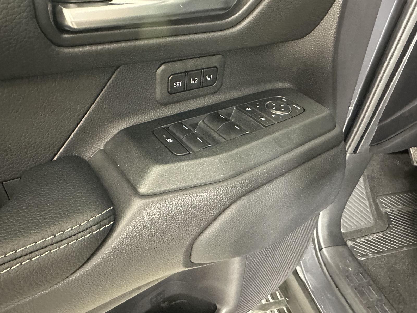 Used 2025 Underground Toyota Base image 14