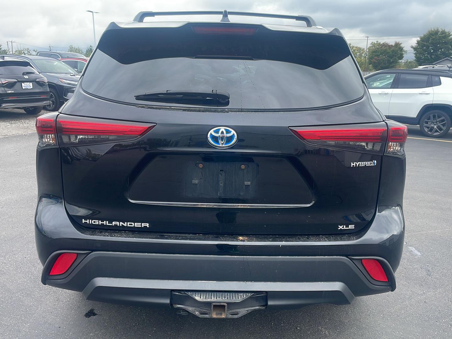 Certified Used 2023 Midnight Black Metallic Toyota XLE image 8