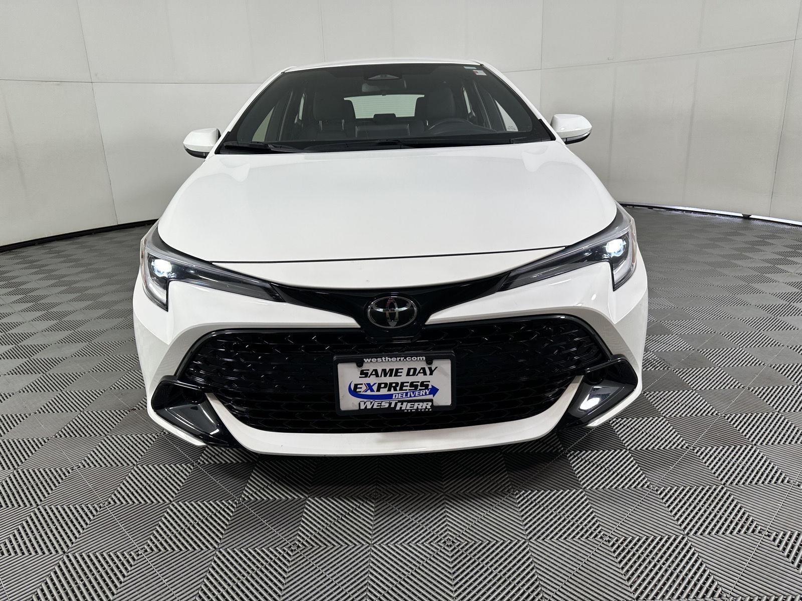 Certified Used 2024 Ice Cap Toyota SE image 14