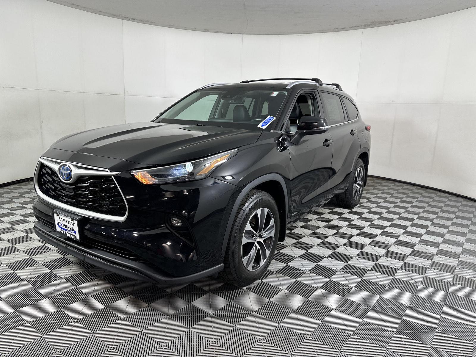 Certified Used 2023 Midnight Black Metallic Toyota XLE image 19