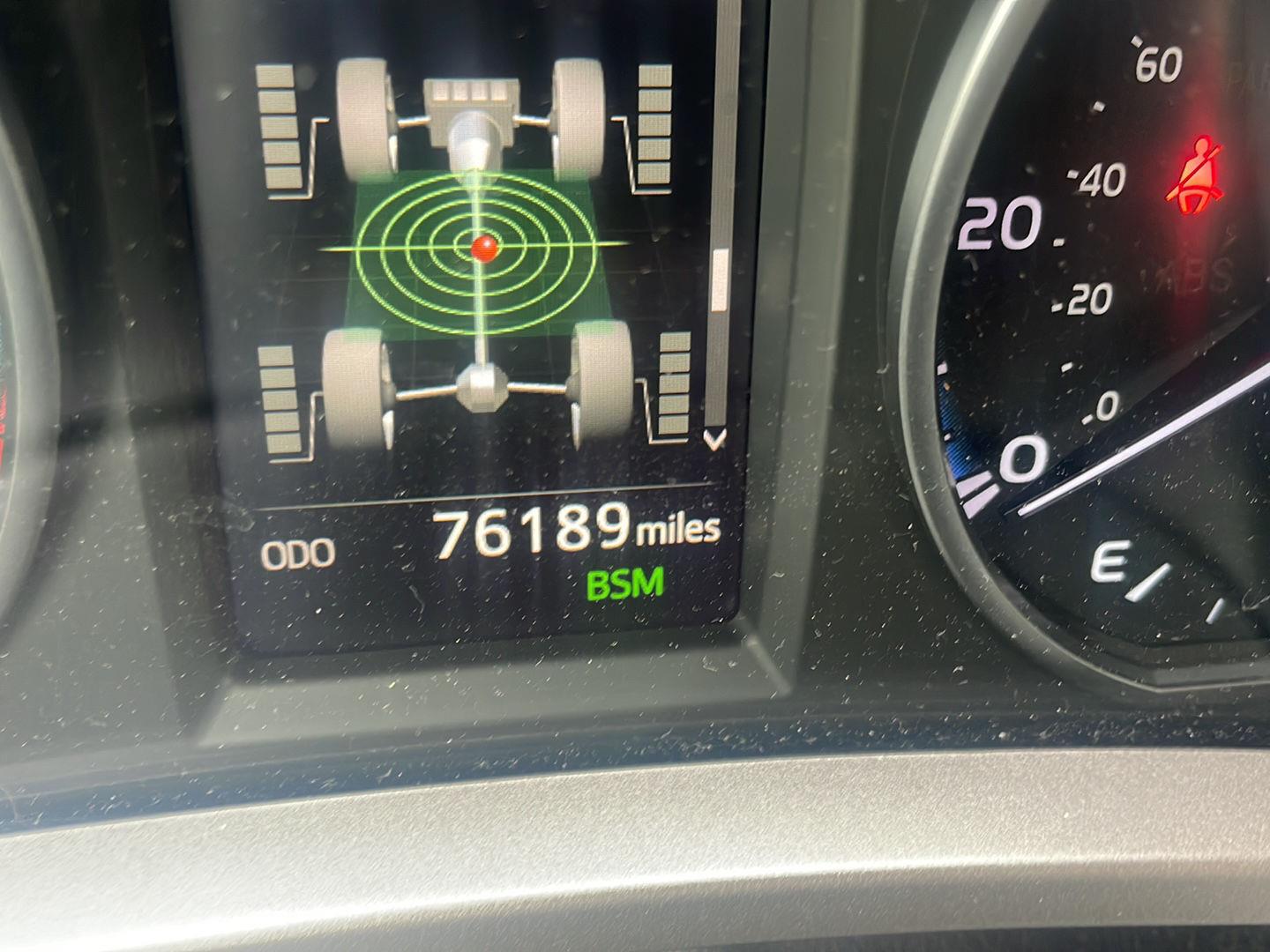 Used 2018 Magnetic Gray Metallic Toyota XLE image 2